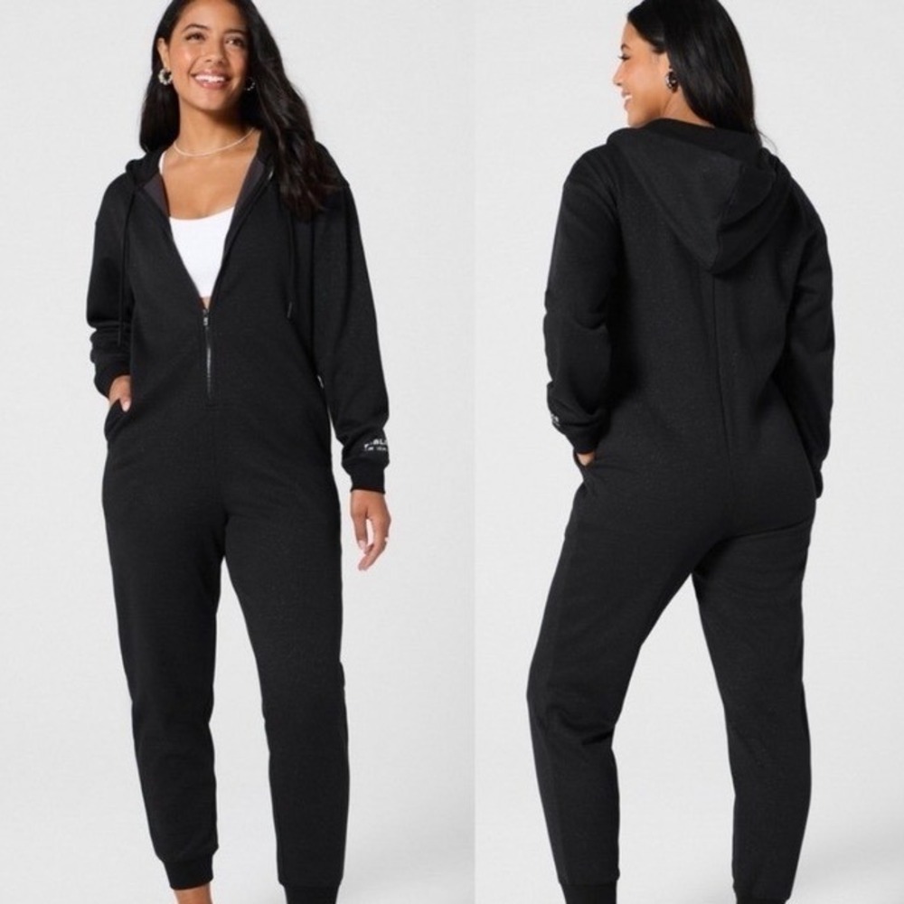 Fabletics Hooded Jumpsuit XS Black Luxe 360 Fleece Zip Front Long Sleeve NWOT